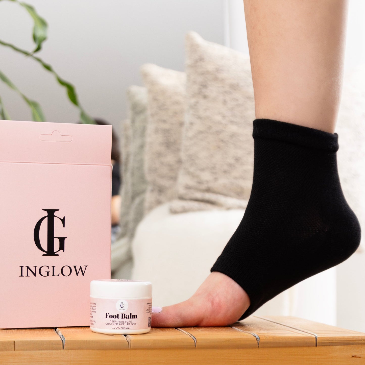 Foot Balm & Moisturizing Socks
